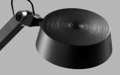 Dark T1 Bordslampa