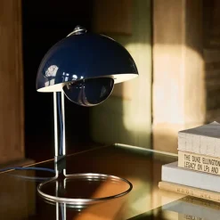 Flowerpot VP4 Bordslampa