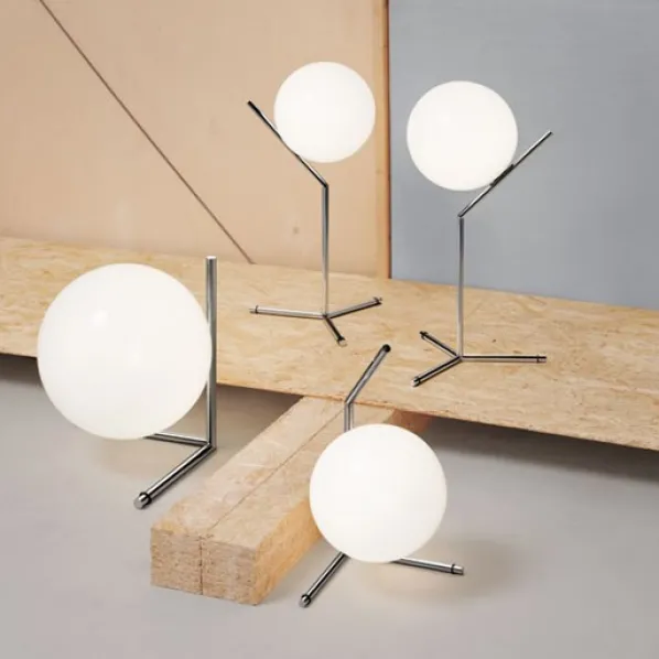 IC Lights T1 Bordslampa