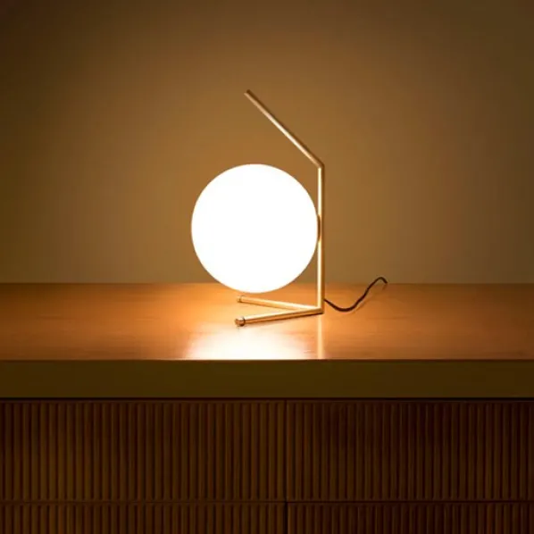 IC Lights T1 Bordslampa