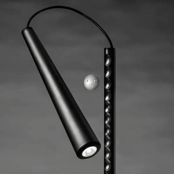 Magneto Golvlampa