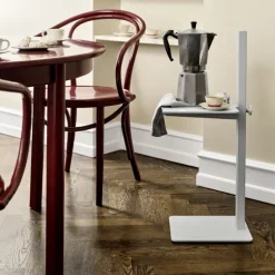 Museum Sidetable