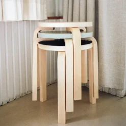 Stool 60 Pall
