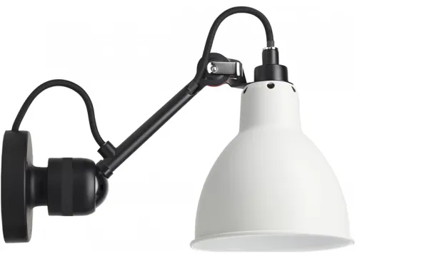 304 Vägglampa