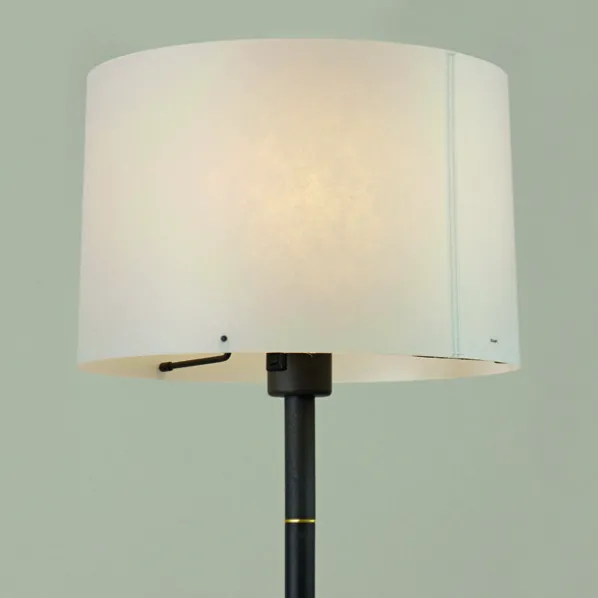 Z 842 Golvlampa